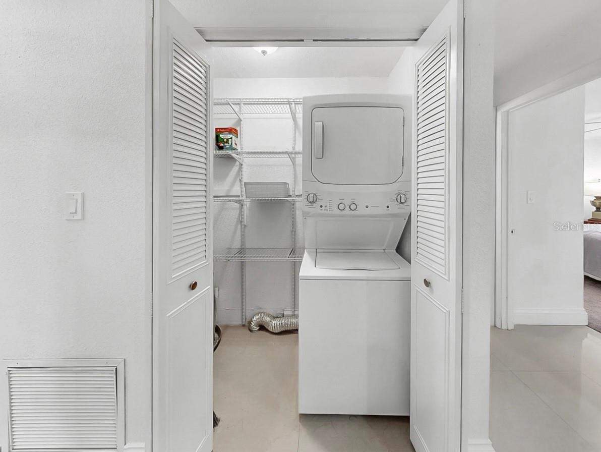 1146 KING ARTHUR CT #114, DUNEDIN, FL, 34698