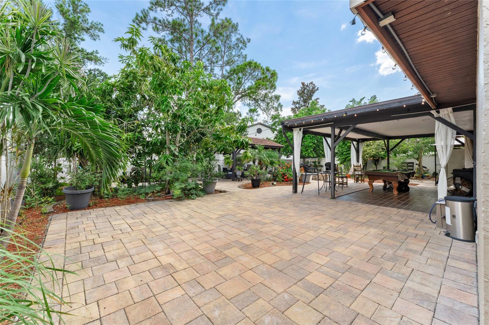 7712 WINGING WAY DR, TAMPA, FL, 33615