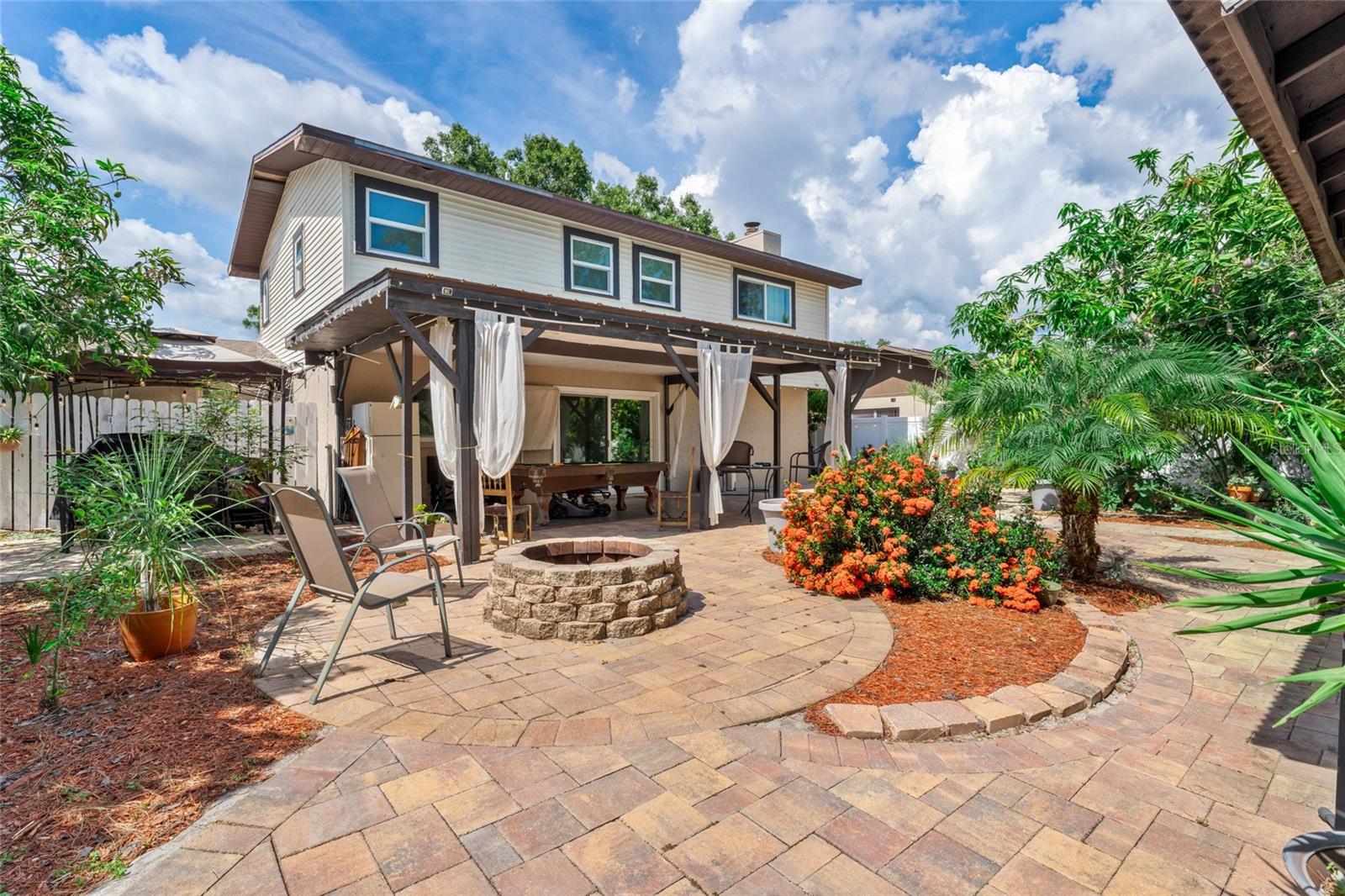 7712 WINGING WAY DR, TAMPA, FL, 33615