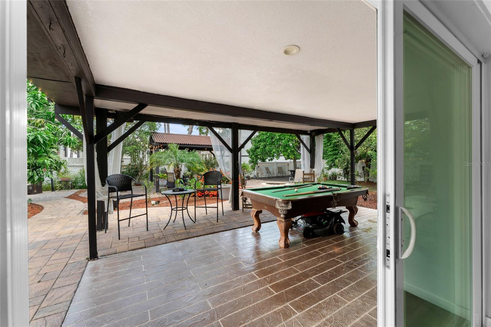 7712 WINGING WAY DR, TAMPA, FL, 33615