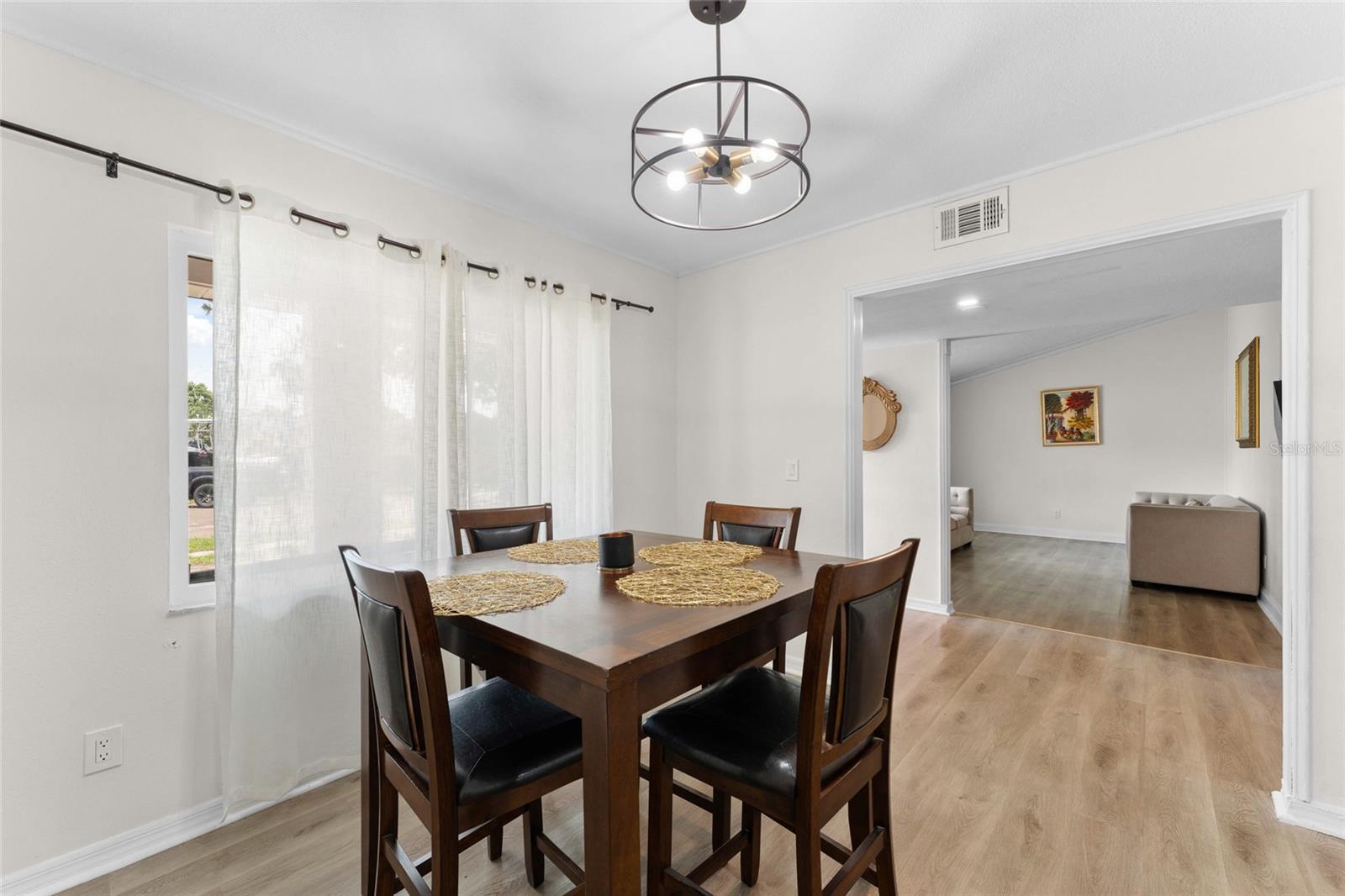 7712 WINGING WAY DR, TAMPA, FL, 33615