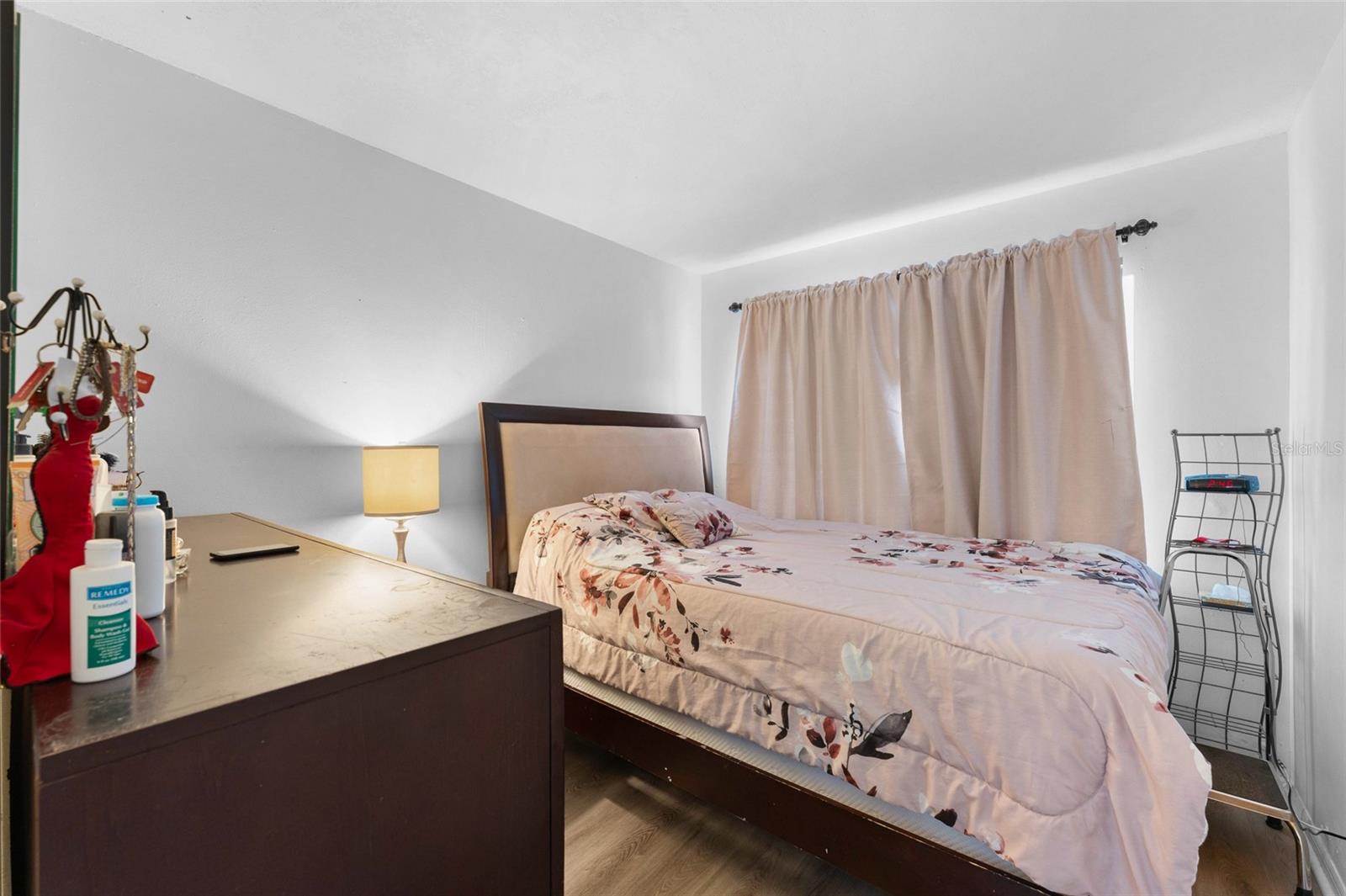 7712 WINGING WAY DR, TAMPA, FL, 33615