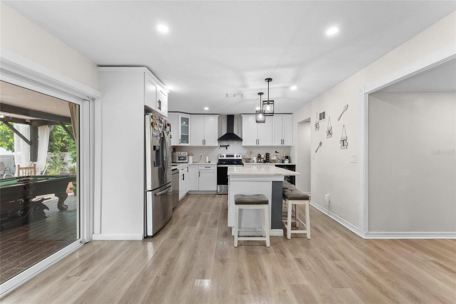 7712 WINGING WAY DR, TAMPA, FL, 33615