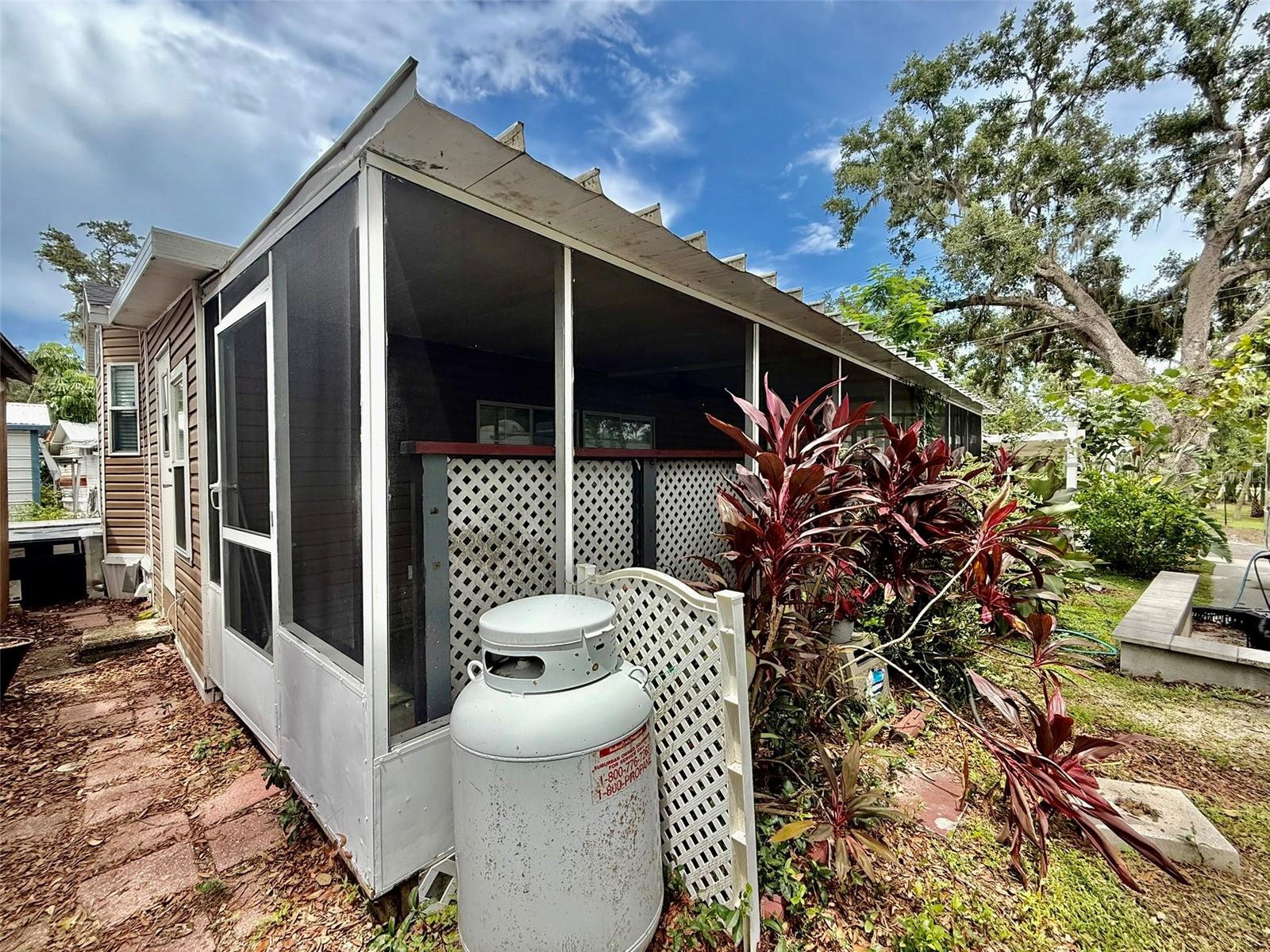 8383 NIGHT OWL DR., RIVERVIEW, FL, 33569