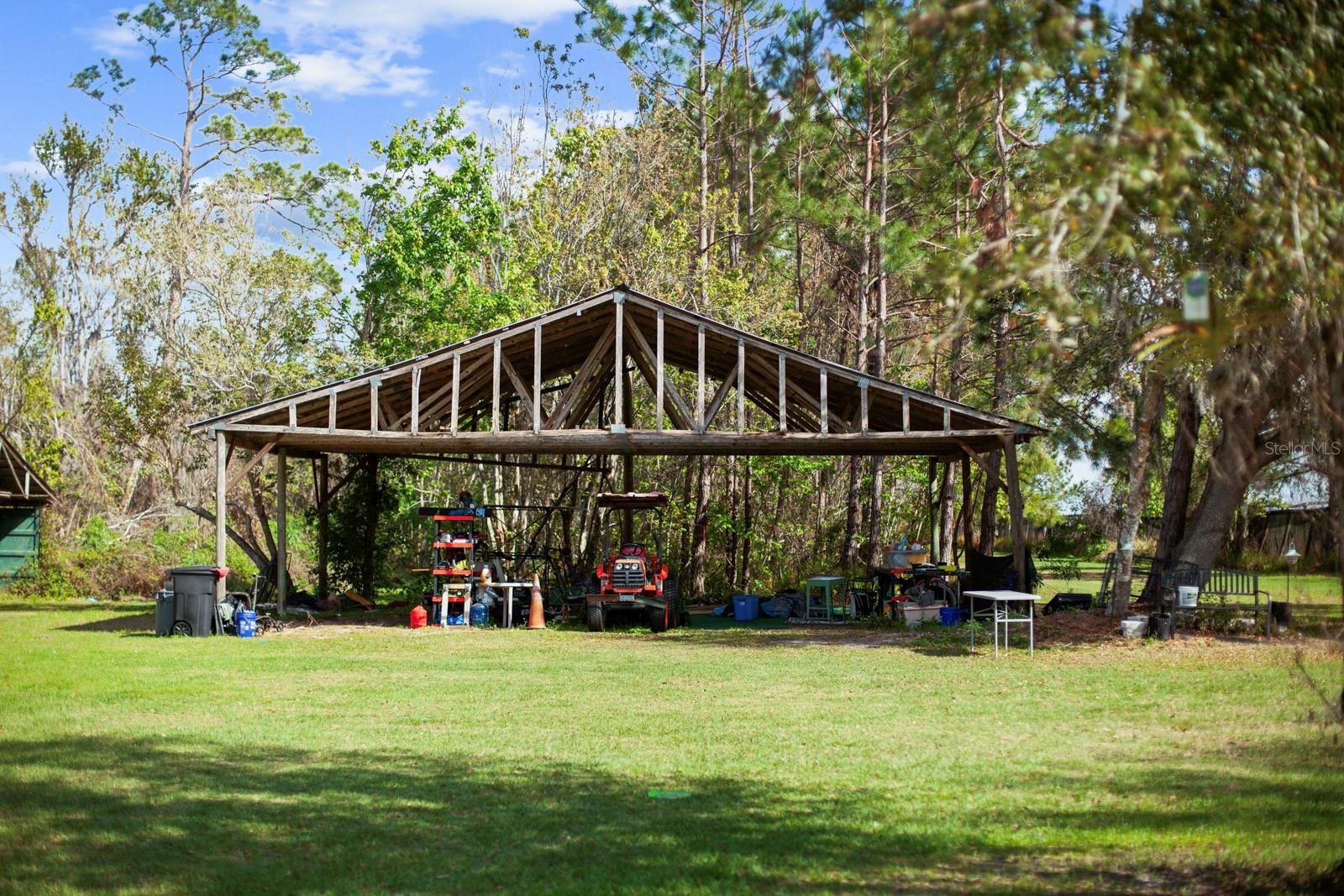 8122 PINE ISLAND RD, CLERMONT, FL, 34711