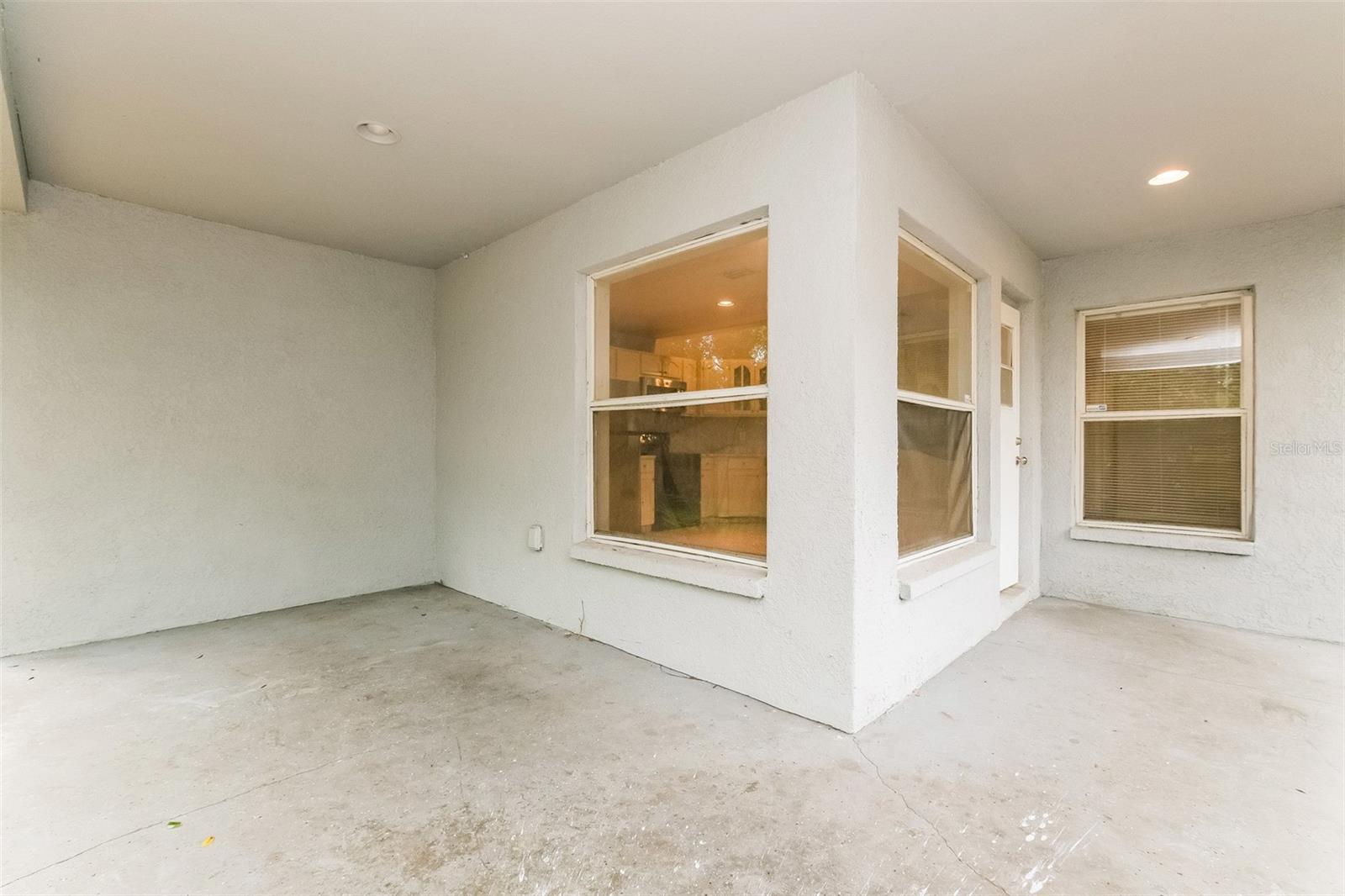 8719 N 48TH ST, TAMPA, FL, 33617