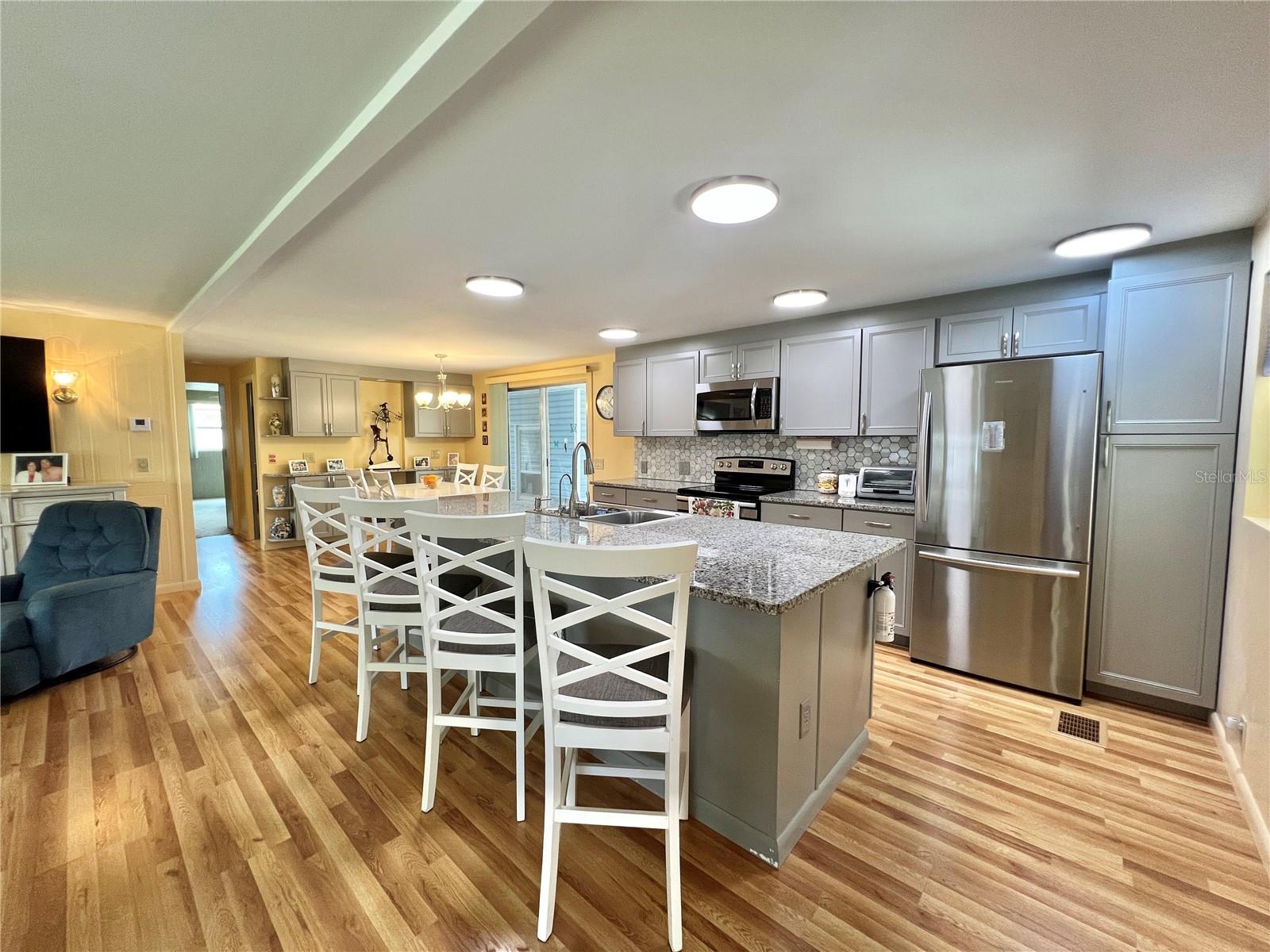 117 CHESTNUT ST, LEESBURG, FL, 34748