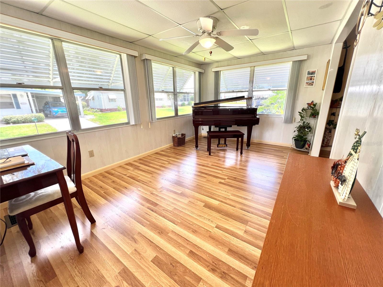 117 CHESTNUT ST, LEESBURG, FL, 34748