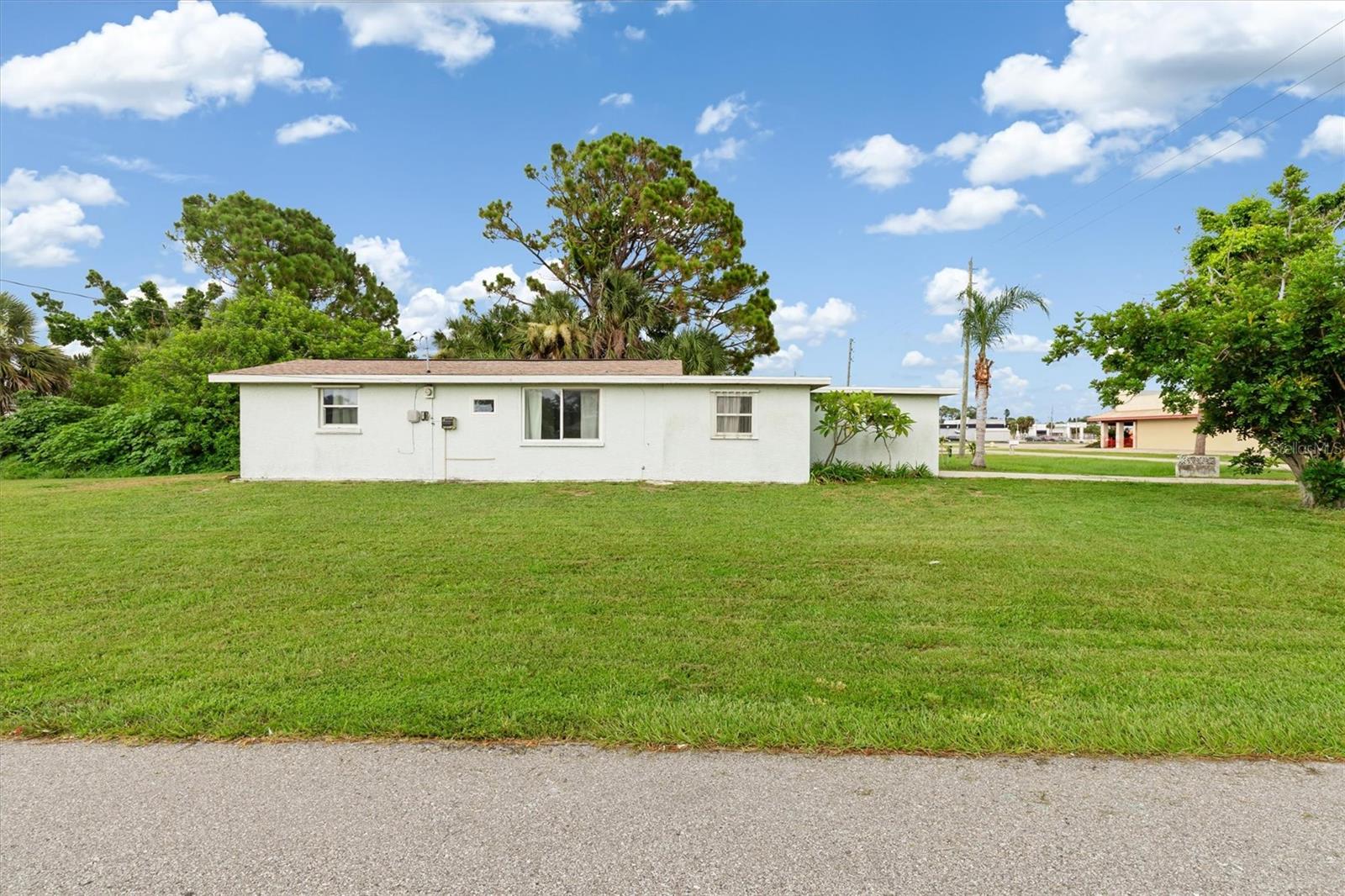 90 W COWLES ST, ENGLEWOOD, FL, 34223