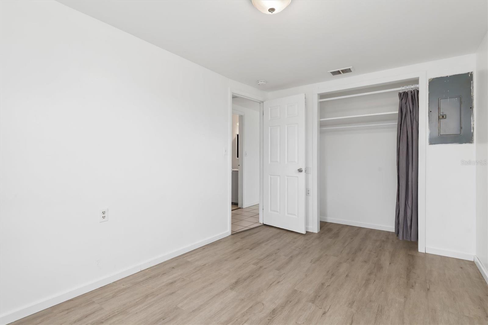 90 W COWLES ST, ENGLEWOOD, FL, 34223