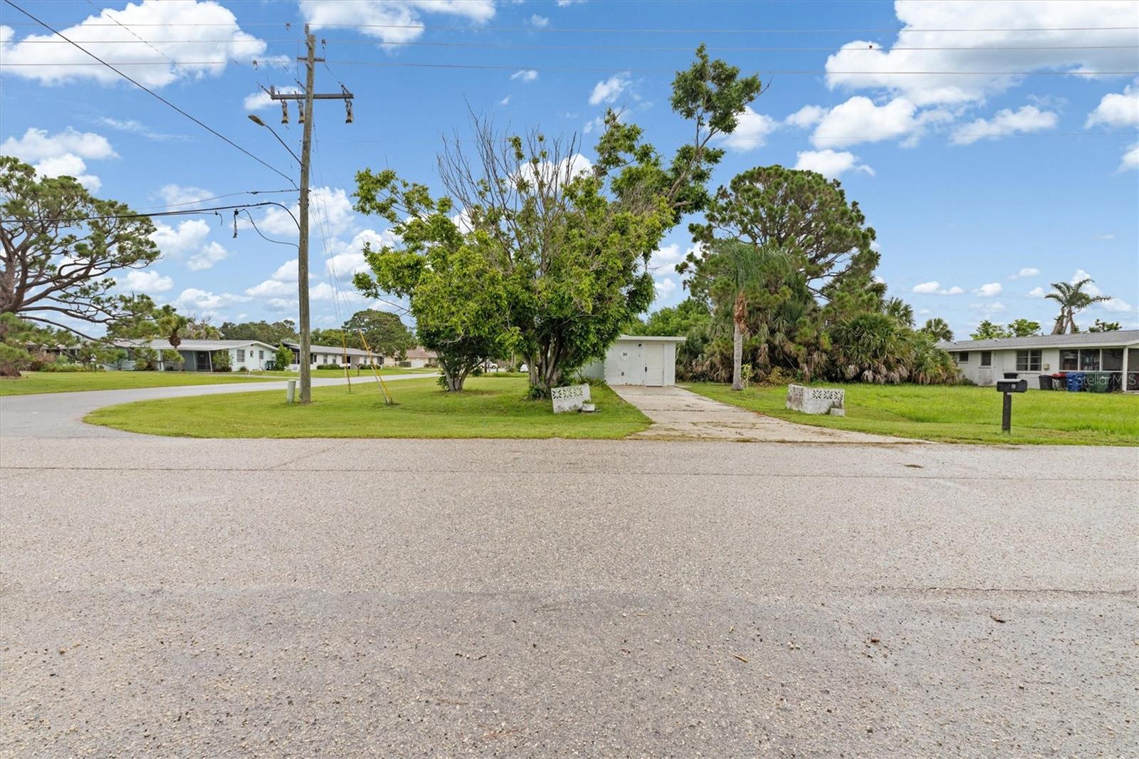 90 W COWLES ST, ENGLEWOOD, FL, 34223