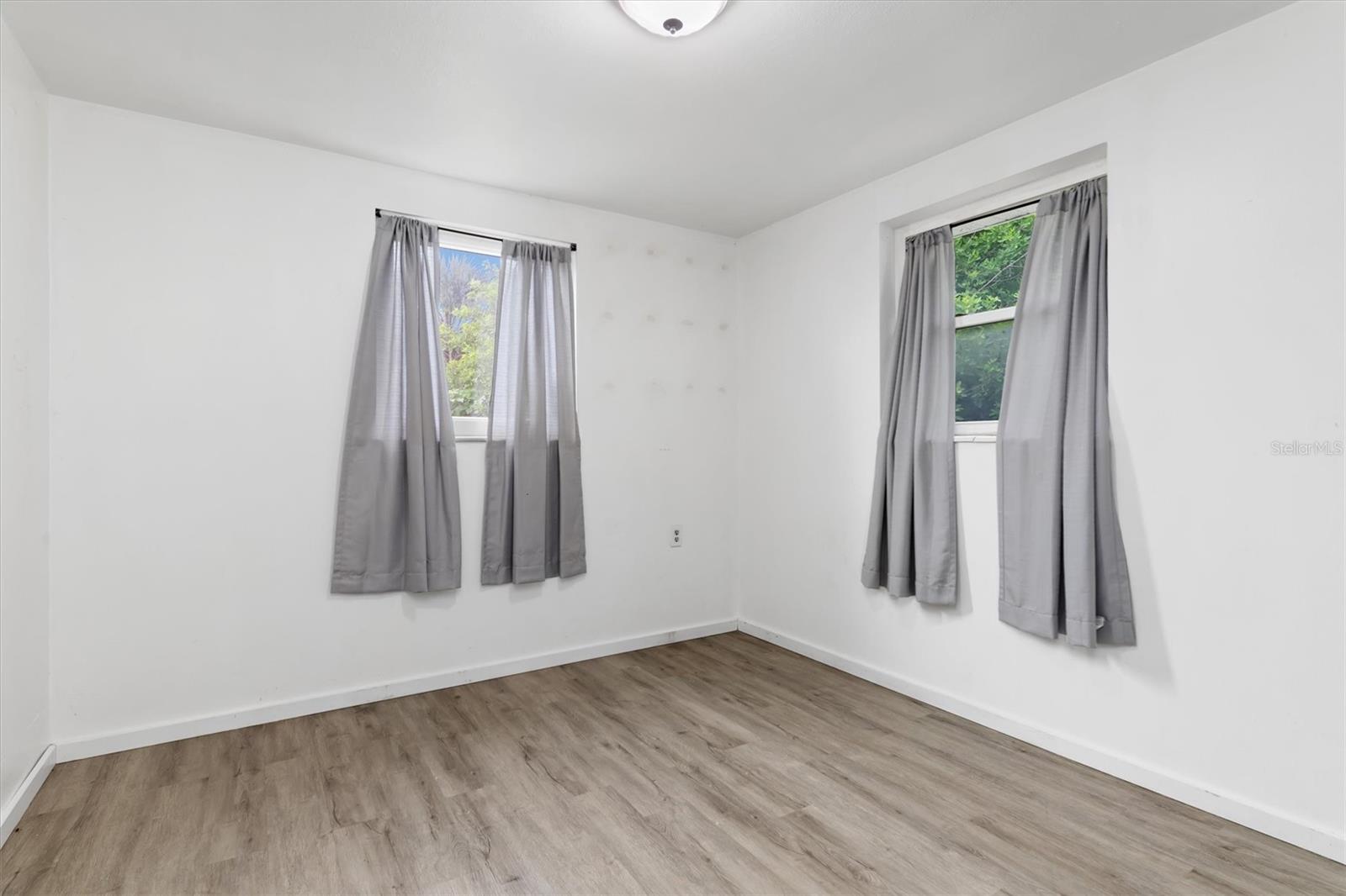 90 W COWLES ST, ENGLEWOOD, FL, 34223