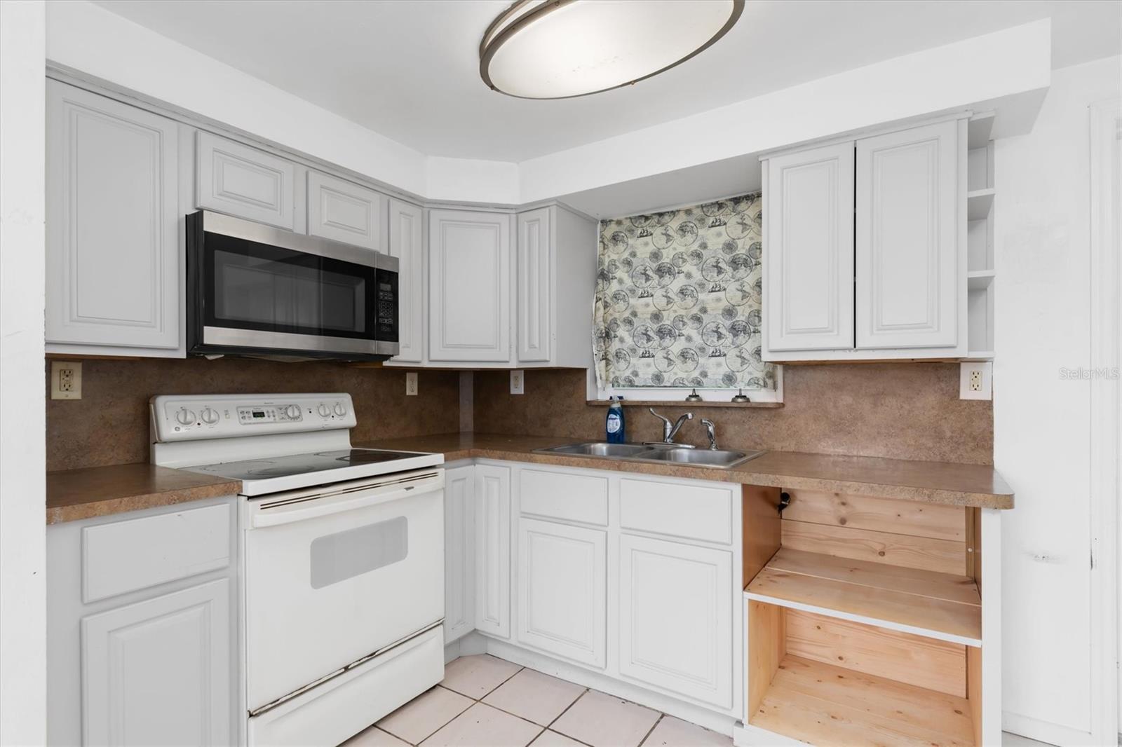 90 W COWLES ST, ENGLEWOOD, FL, 34223