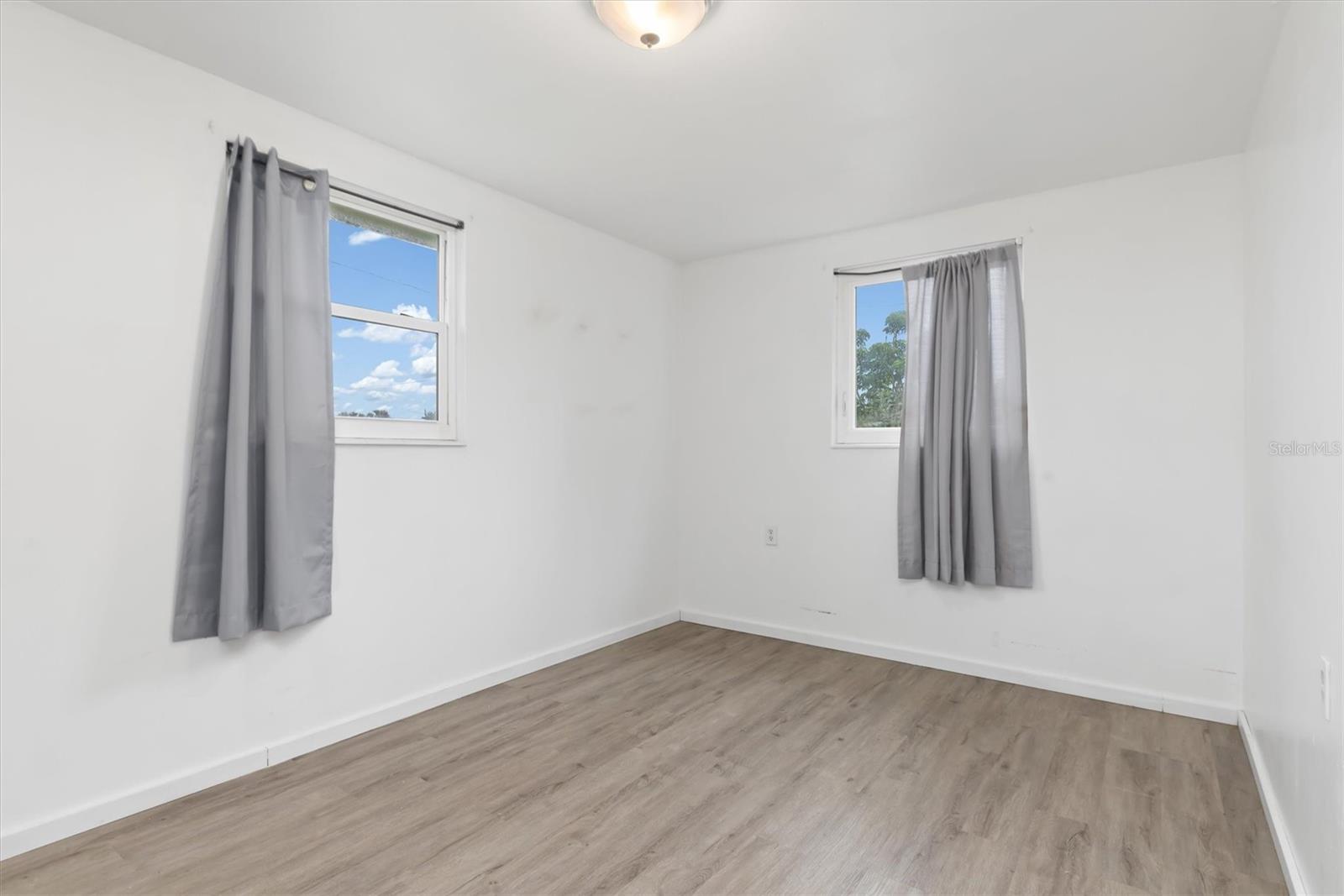 90 W COWLES ST, ENGLEWOOD, FL, 34223