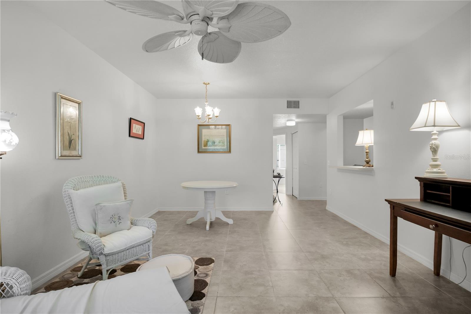 6433 CYPRESSDALE DR #102, RIVERVIEW, FL, 33578