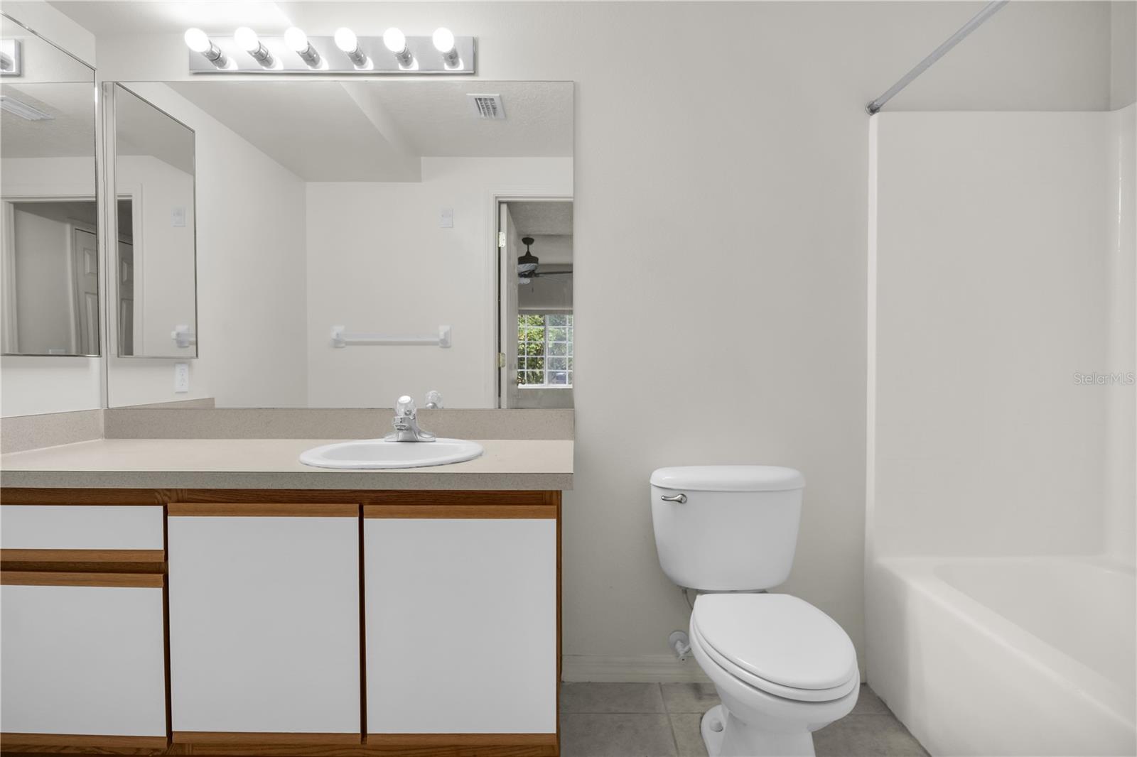 6433 CYPRESSDALE DR #102, RIVERVIEW, FL, 33578