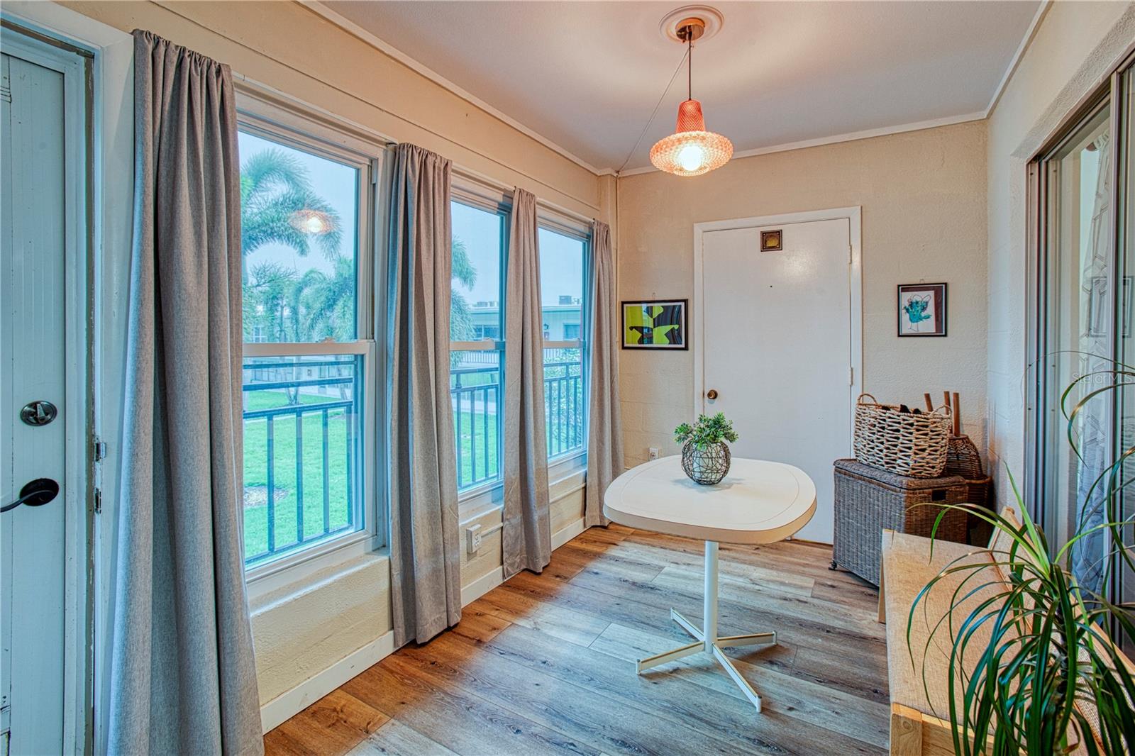 TB8407366 Property Photo