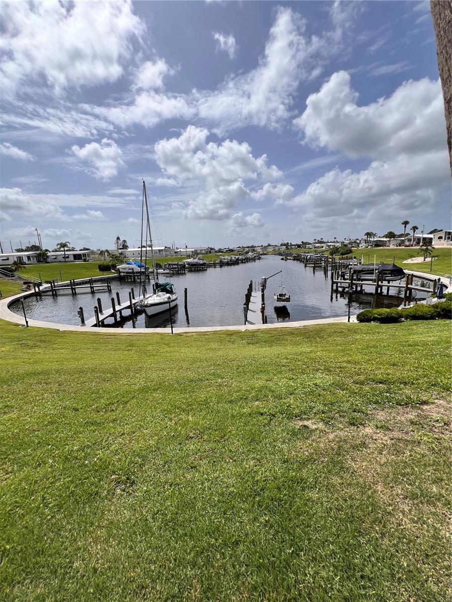 777 N GREEN CIR #152, VENICE, FL, 34285