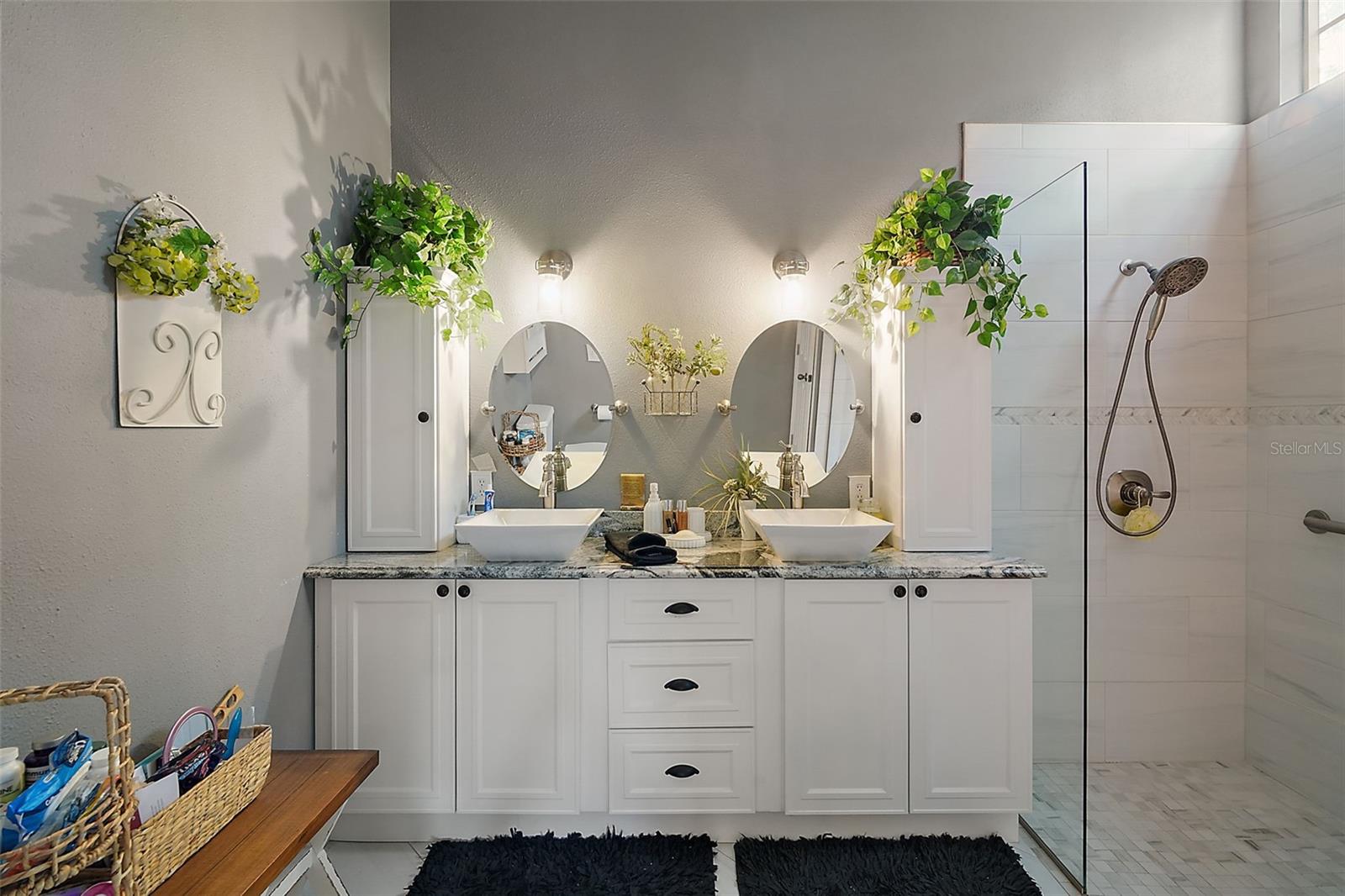 25102 MERIWEATHER RD, LEESBURG, FL, 34748