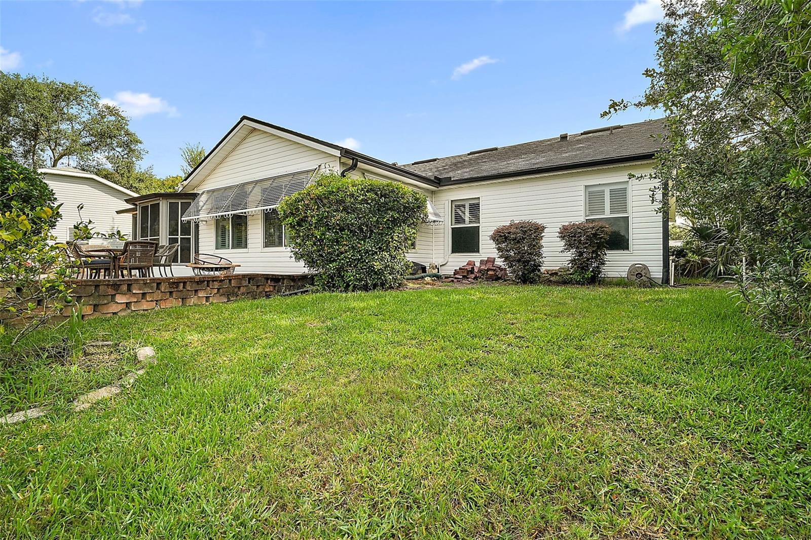 25102 MERIWEATHER RD, LEESBURG, FL, 34748