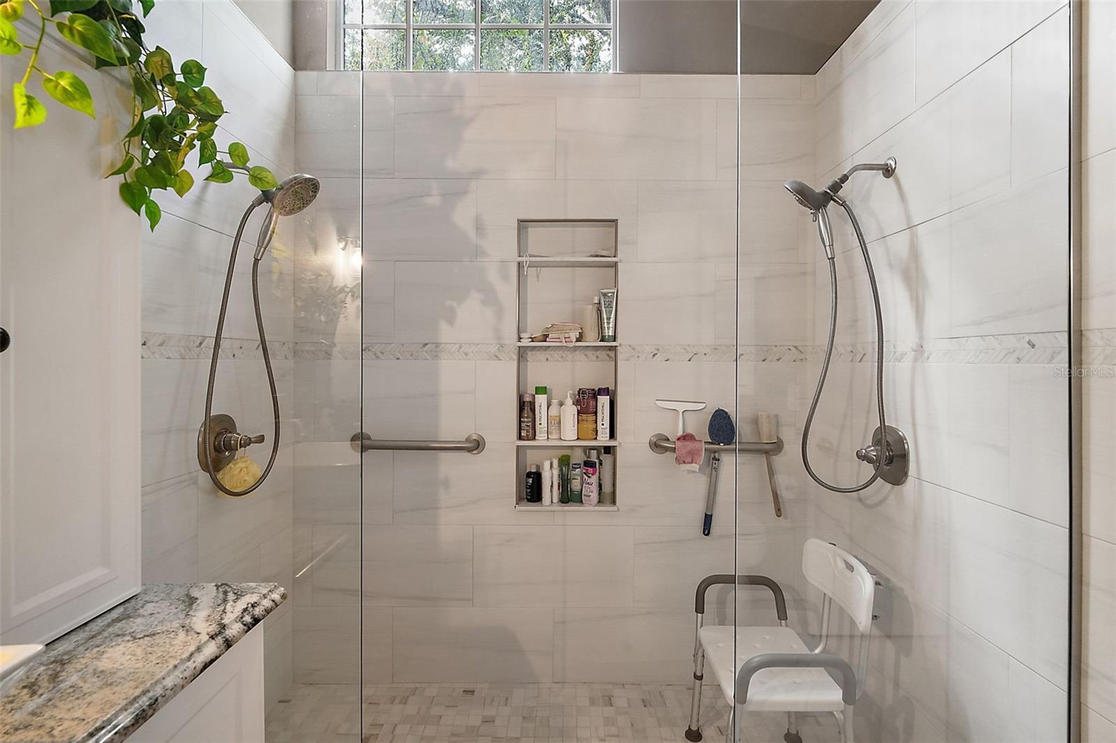 25102 MERIWEATHER RD, LEESBURG, FL, 34748