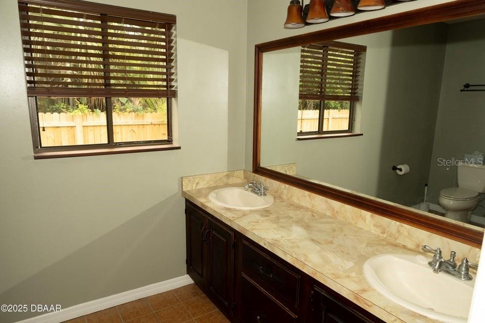 829 N BEACH ST, ORMOND BEACH, FL, 32174