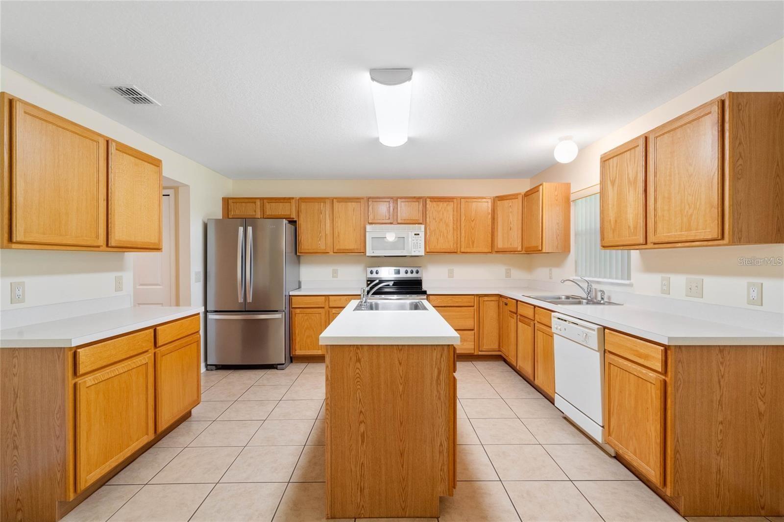 2670 S PALMETTO RIDGE CIR, APOPKA, FL, 32712