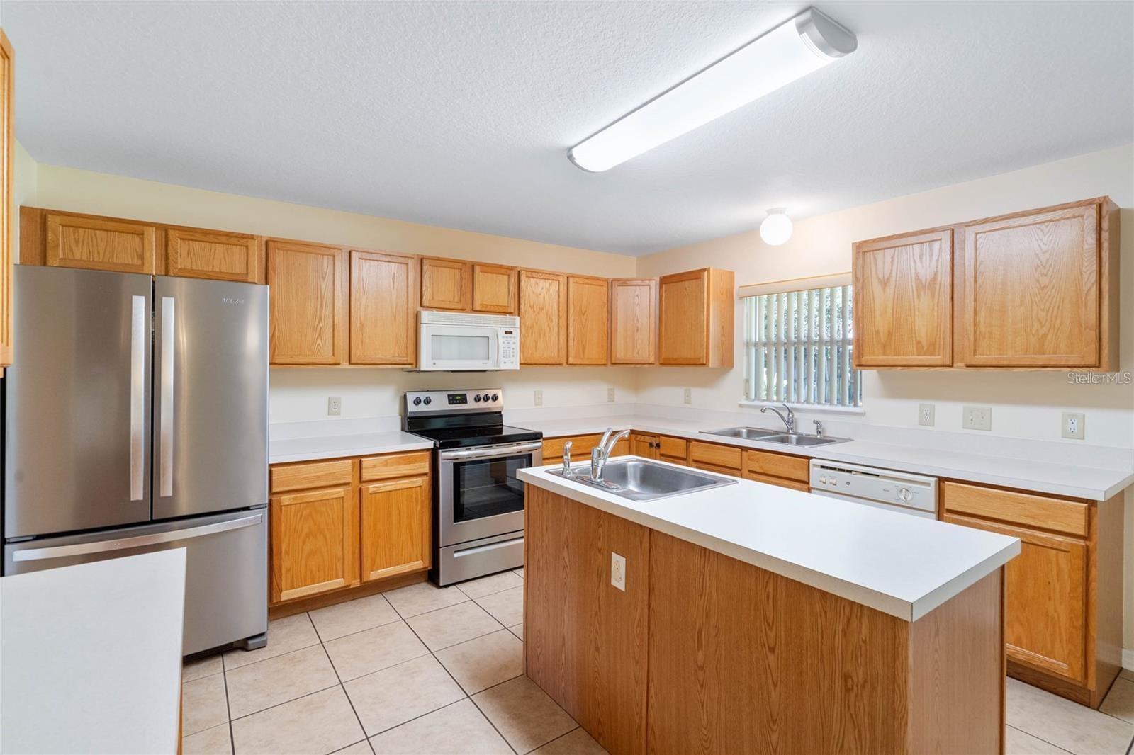 2670 S PALMETTO RIDGE CIR, APOPKA, FL, 32712