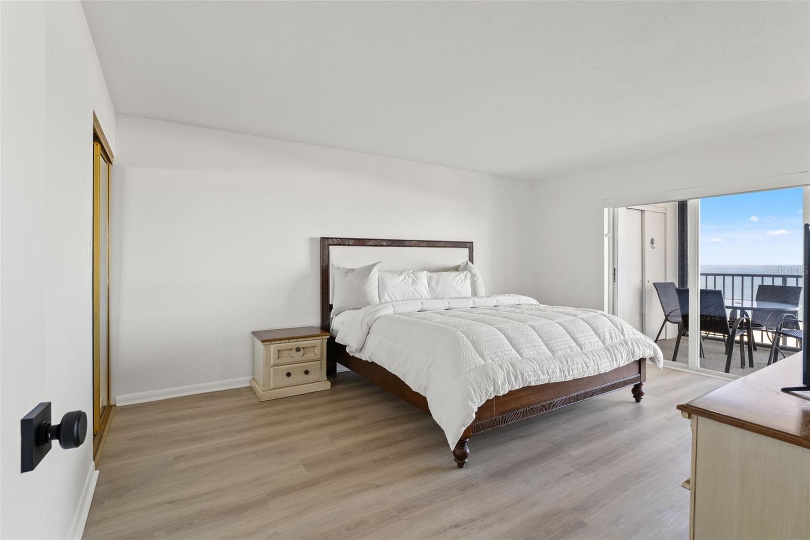 1230 GULF BLVD #1406, CLEARWATER BEACH, FL, 33767