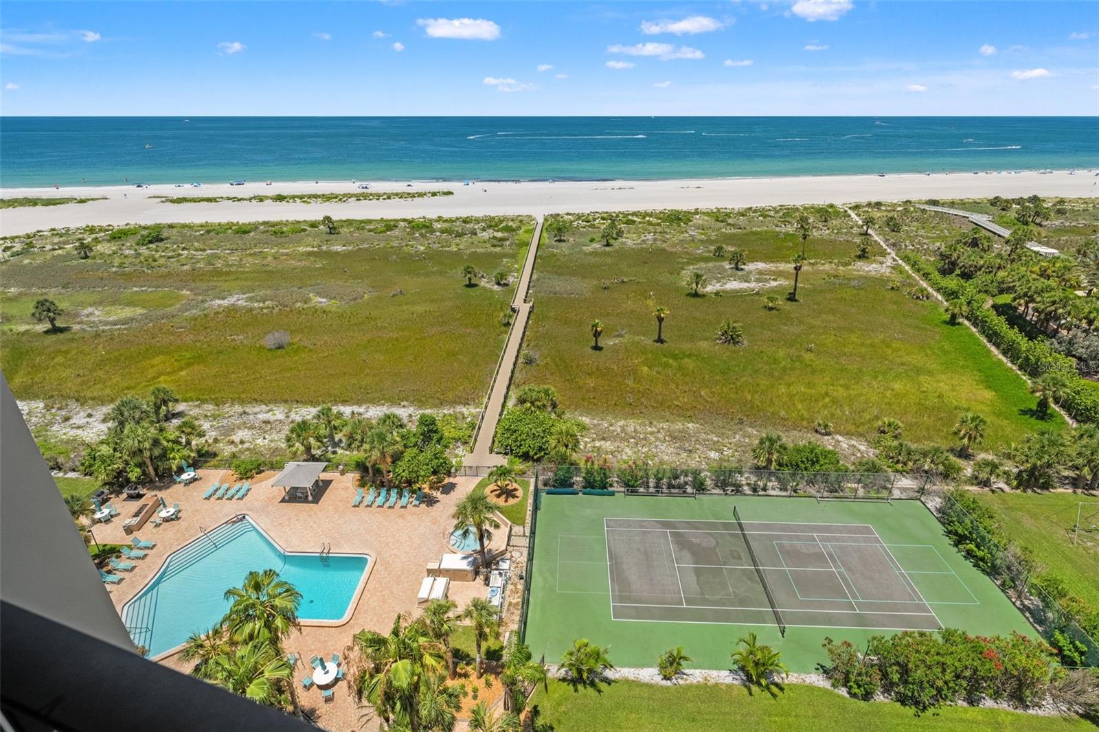 1230 GULF BLVD #1406, CLEARWATER BEACH, FL, 33767