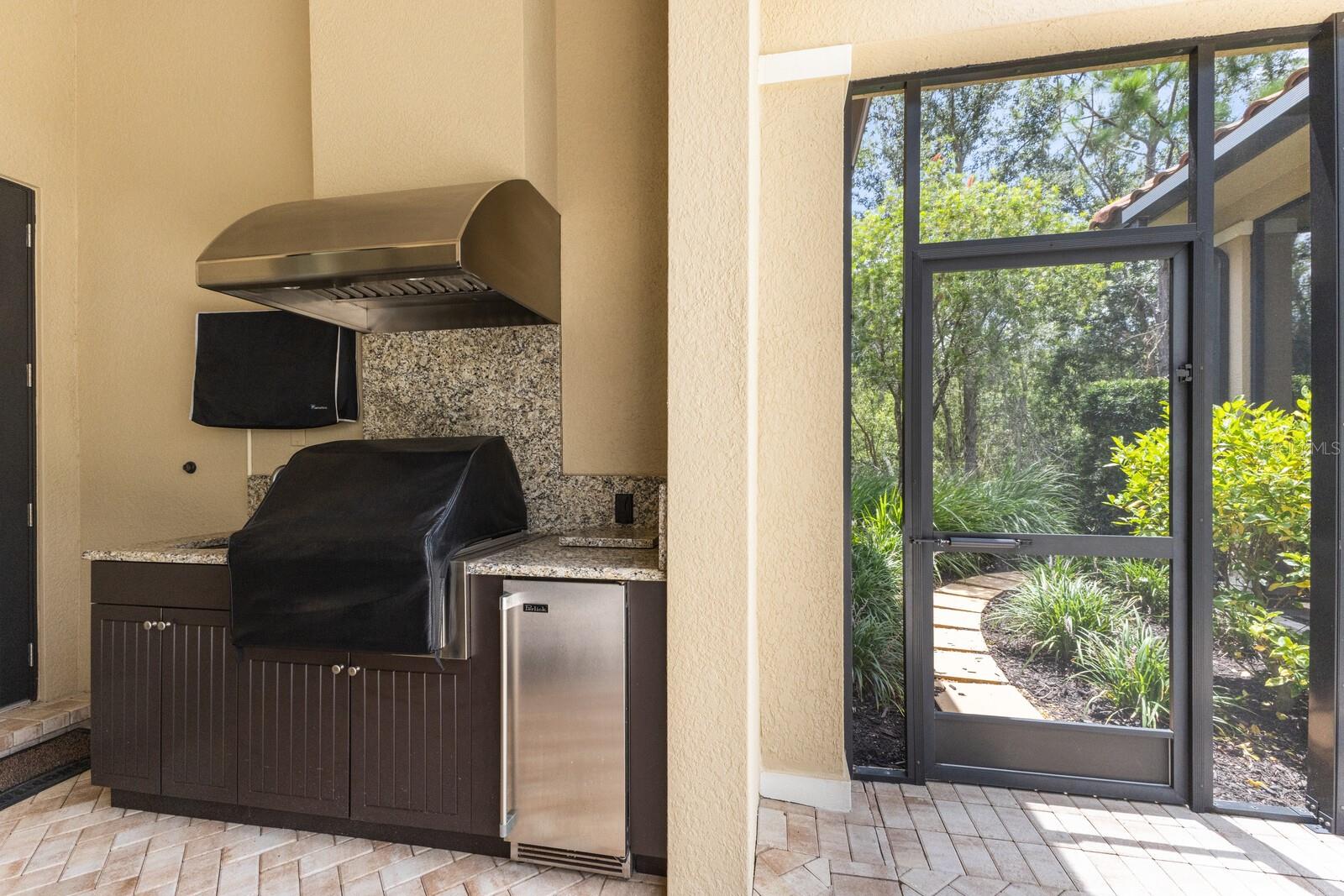 A4658914 Property Photo
