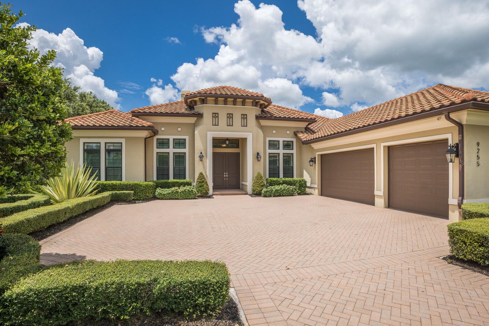 A4658914 Property Photo