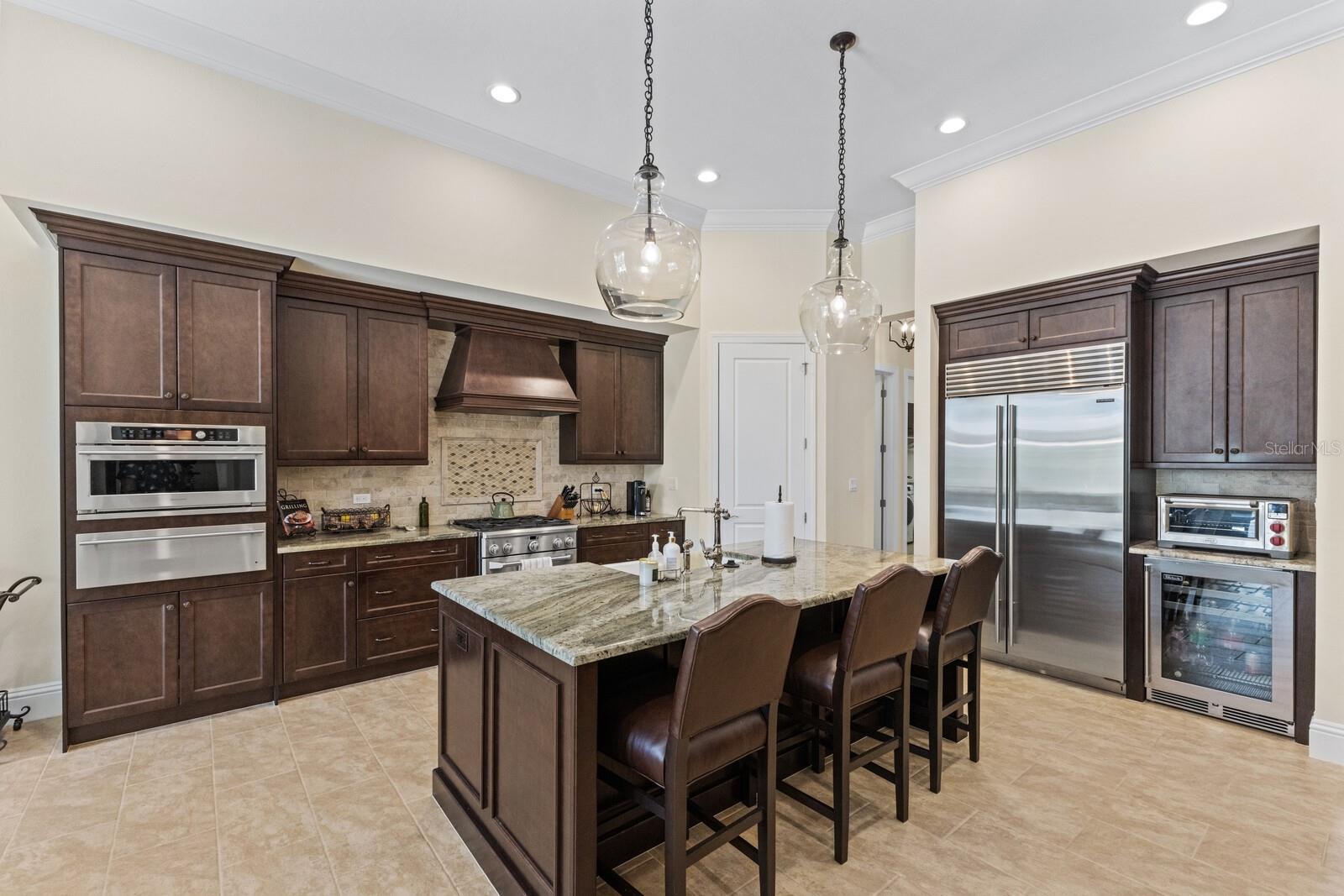 A4658914 Property Photo