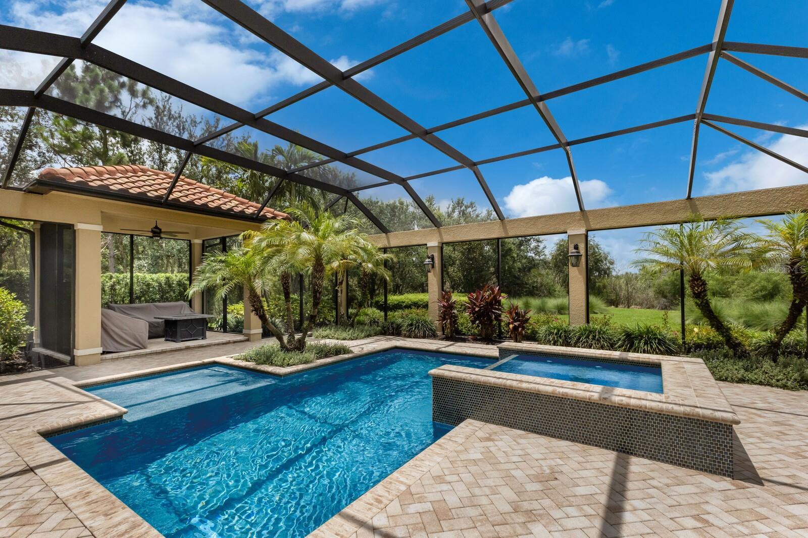 A4658914 Property Photo