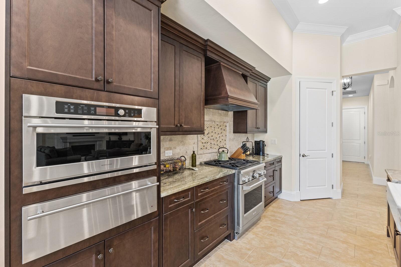 A4658914 Property Photo