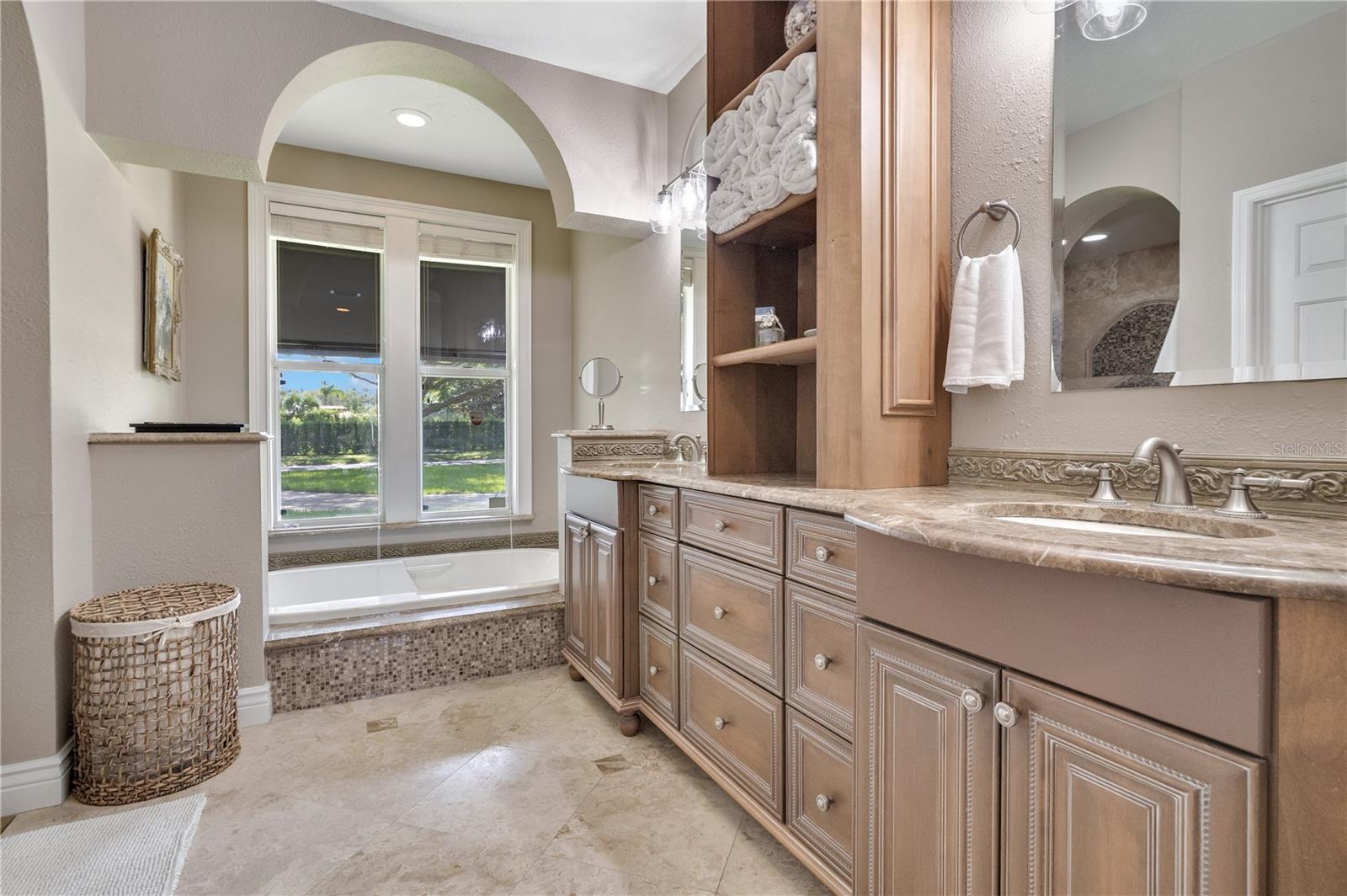 7135 HORIZON CIR, WINDERMERE, FL, 34786