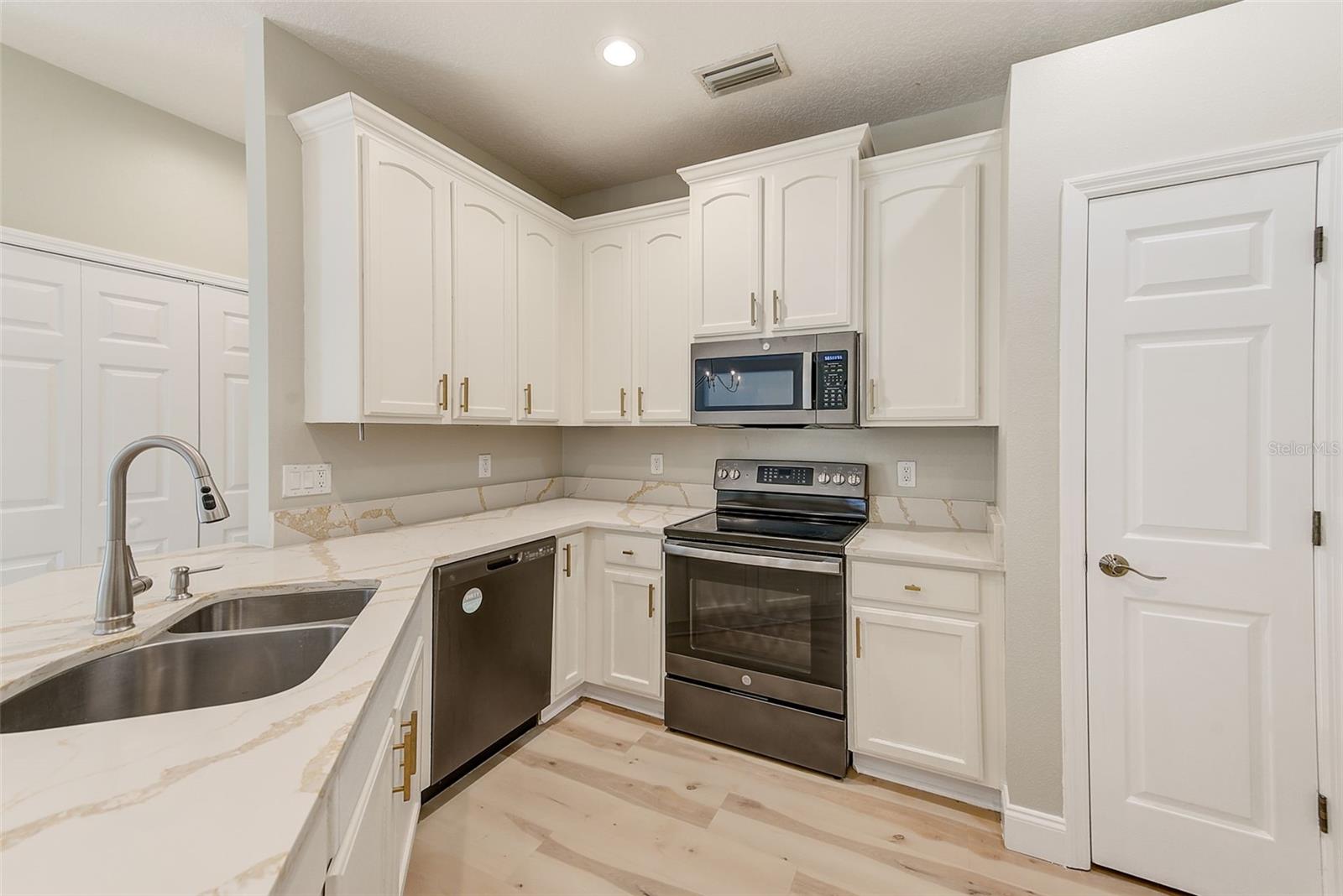 4219 70TH STREET CIR E, PALMETTO, FL, 34221