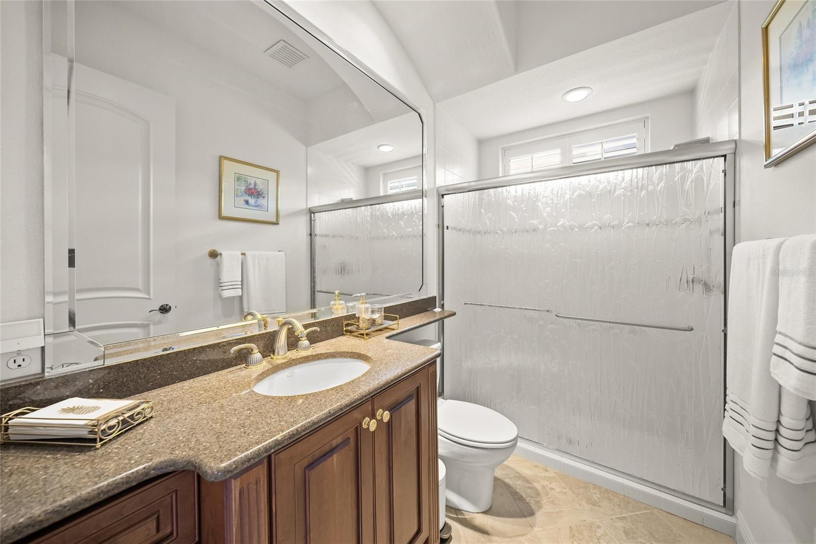 A4658917 Property Photo