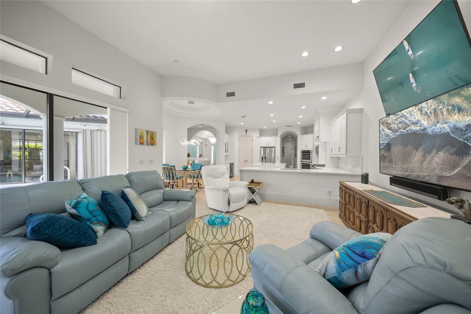 A4658917 Property Photo