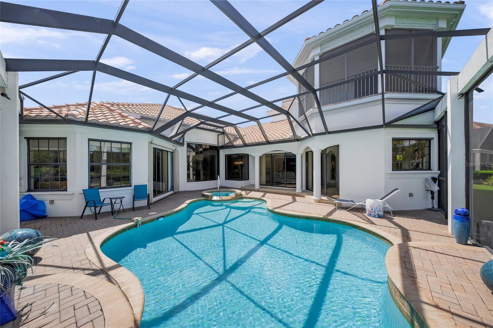 A4658917 Property Photo