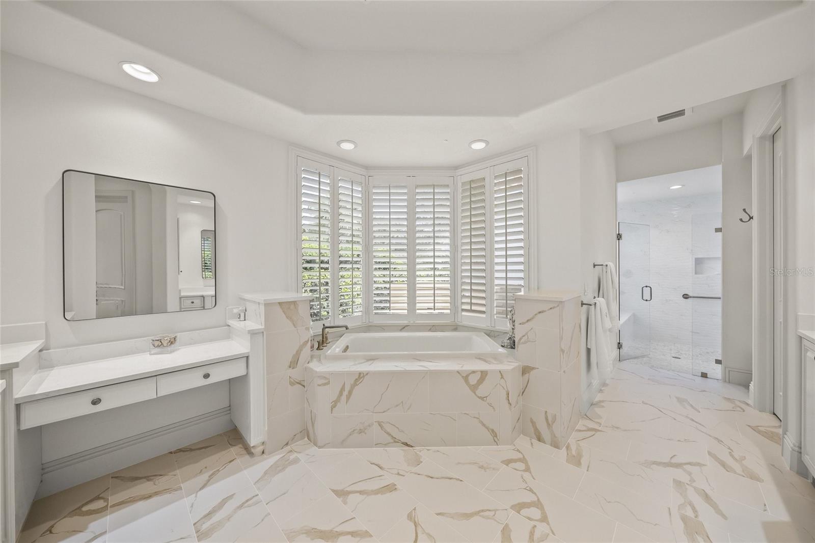 A4658917 Property Photo