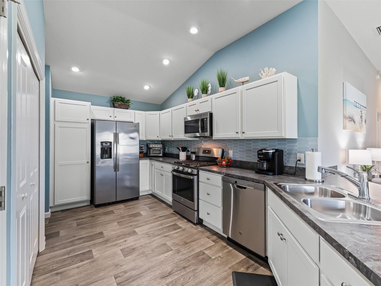 1310 TATE TER, THE VILLAGES, FL, 32163