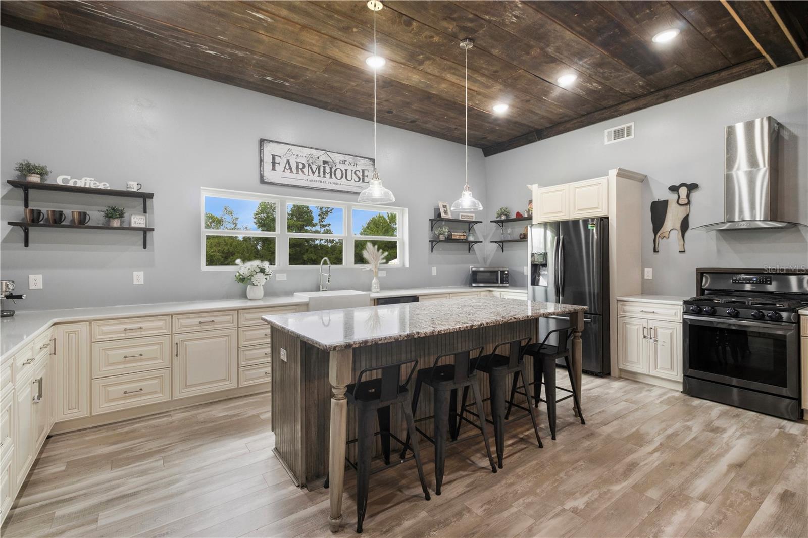 17991 NW COUNTY ROAD 287, CLARKSVILLE, FL, 32430