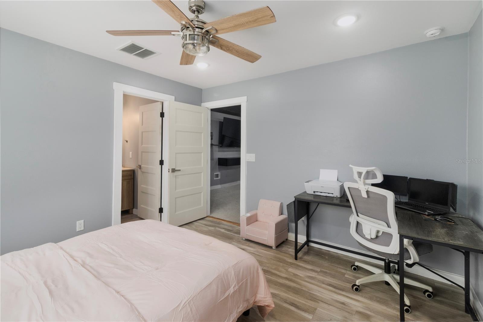 17991 NW COUNTY ROAD 287, CLARKSVILLE, FL, 32430