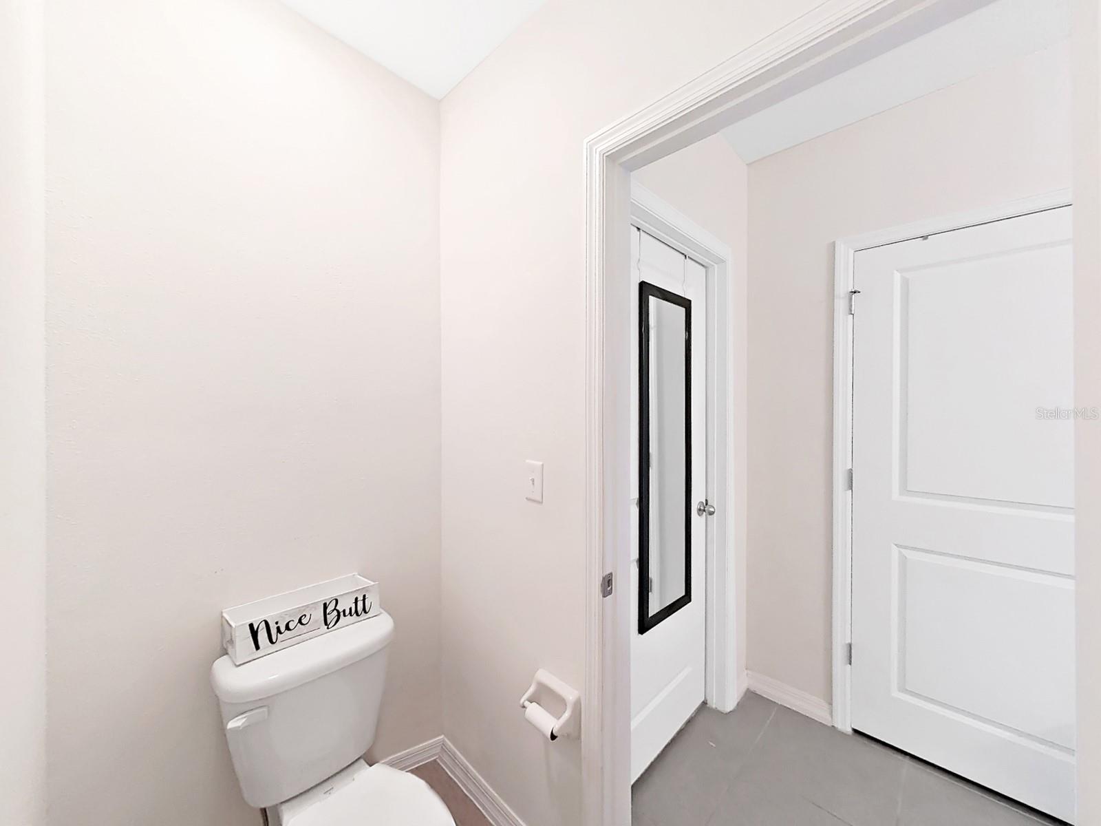 8112 BILSTON VILLAGE LN, GIBSONTON, FL, 33534