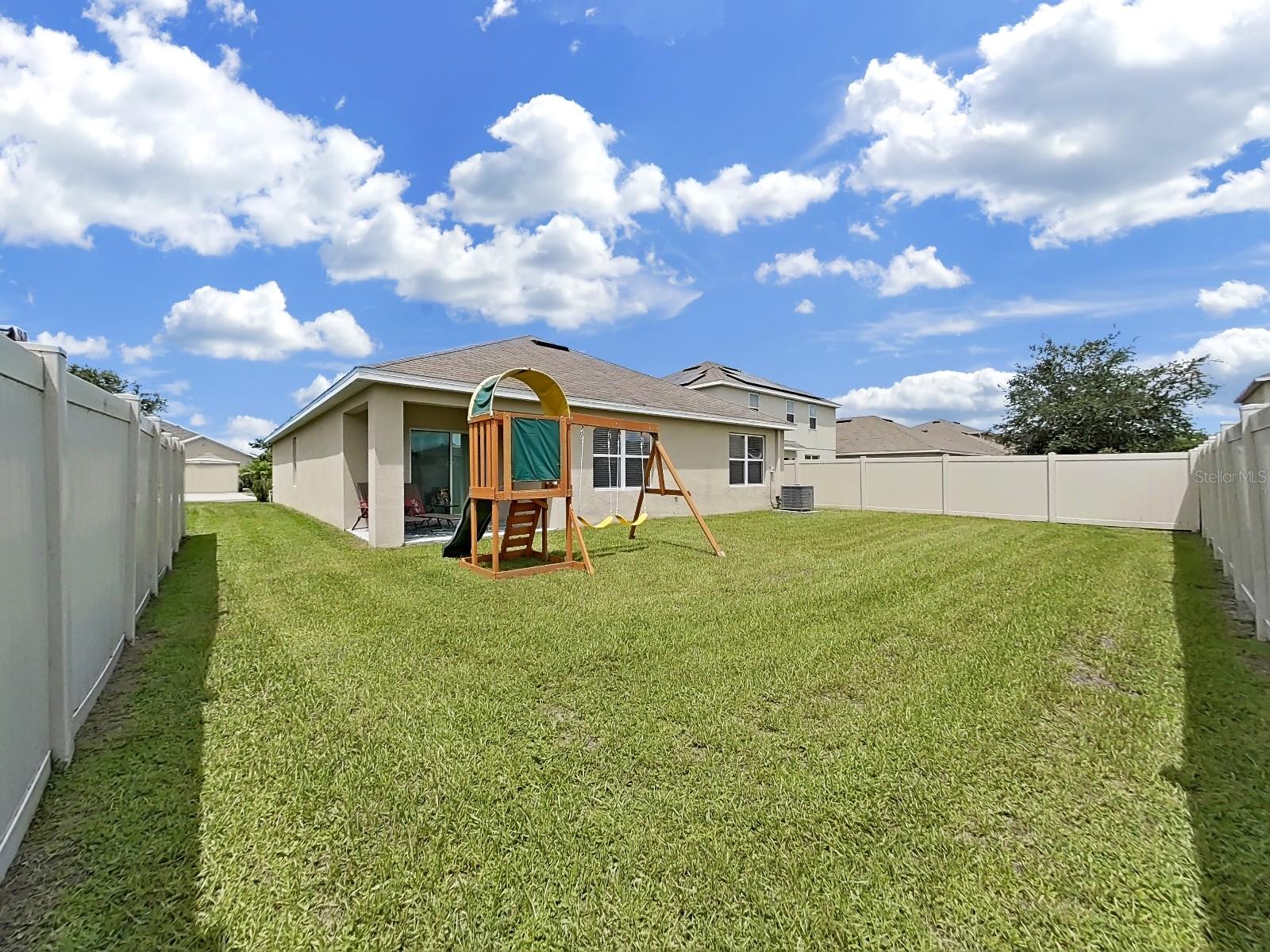8112 BILSTON VILLAGE LN, GIBSONTON, FL, 33534