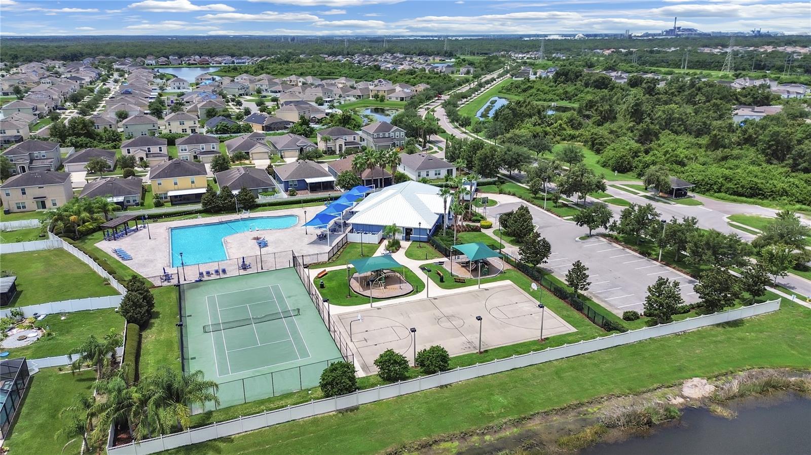 8112 BILSTON VILLAGE LN, GIBSONTON, FL, 33534