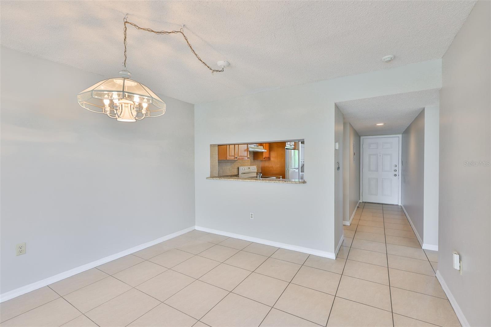 2424 W TAMPA BAY BLVD #L301, TAMPA, FL, 33607