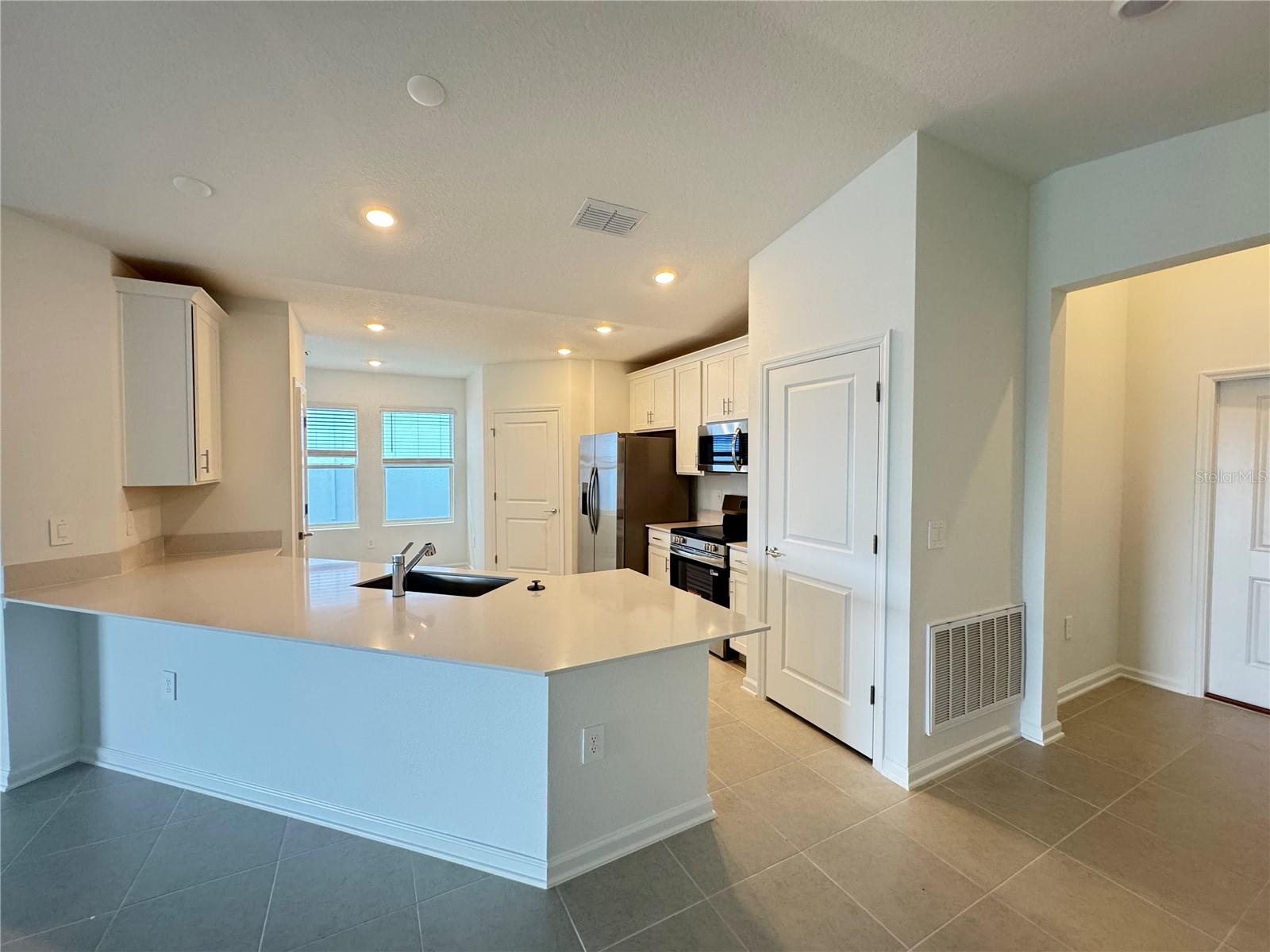 3318 ARMSTRONG AVE, CLERMONT, FL, 34714