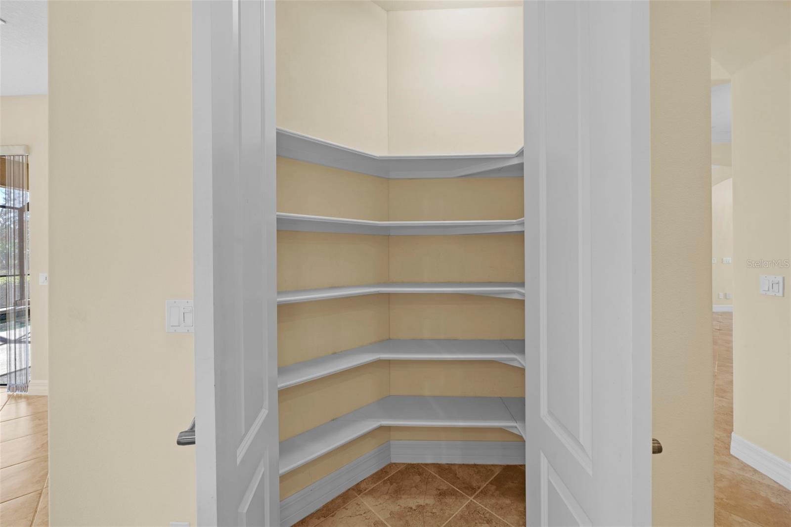 650 CRANE PRAIRIE WAY, OSPREY, FL, 34229